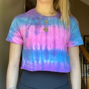 Cropped tie dye shirt